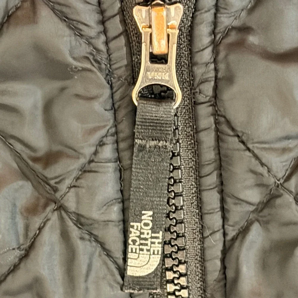 The North Face ThermoBall Jacket Youth S 7/8 Black Nylon Quilted Puffer Outdoor